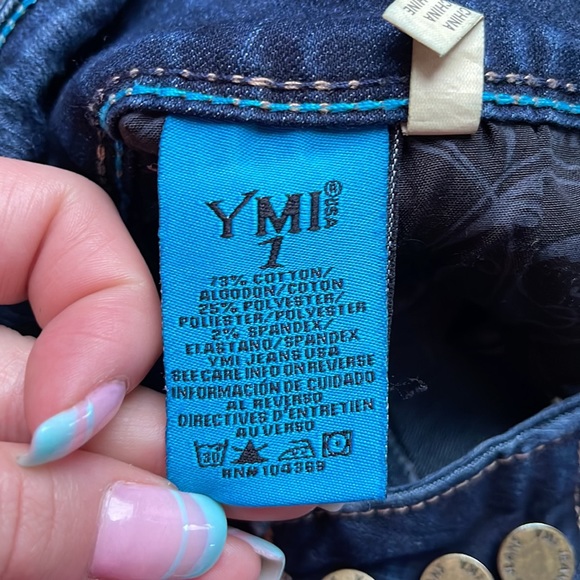 YMI capris - dark wash - Picture 10 of 11